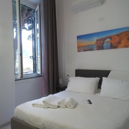 B&B Albenga Casa Panfilo Εξωτερικό φωτογραφία